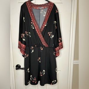 Kimono-style Dress. Size 1X
